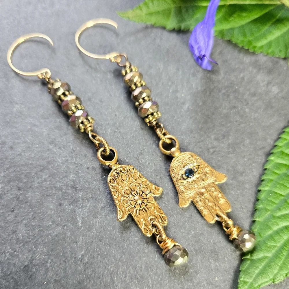 NWT Trollbinde Hamsa Dangle Earrings